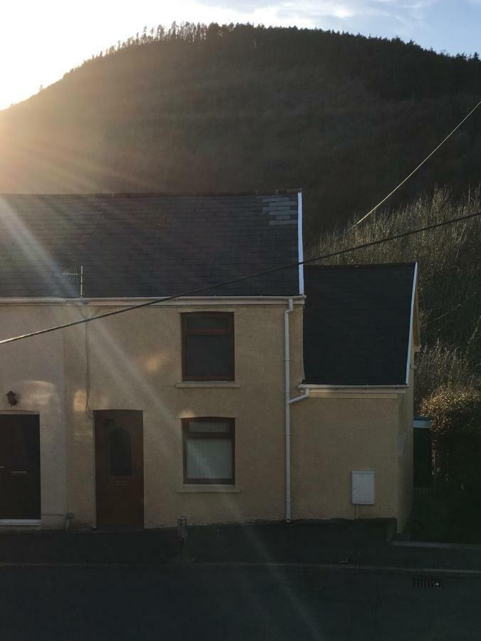 Selah Cottage, 21 Queen Street Pontrhydyfen Exterior foto